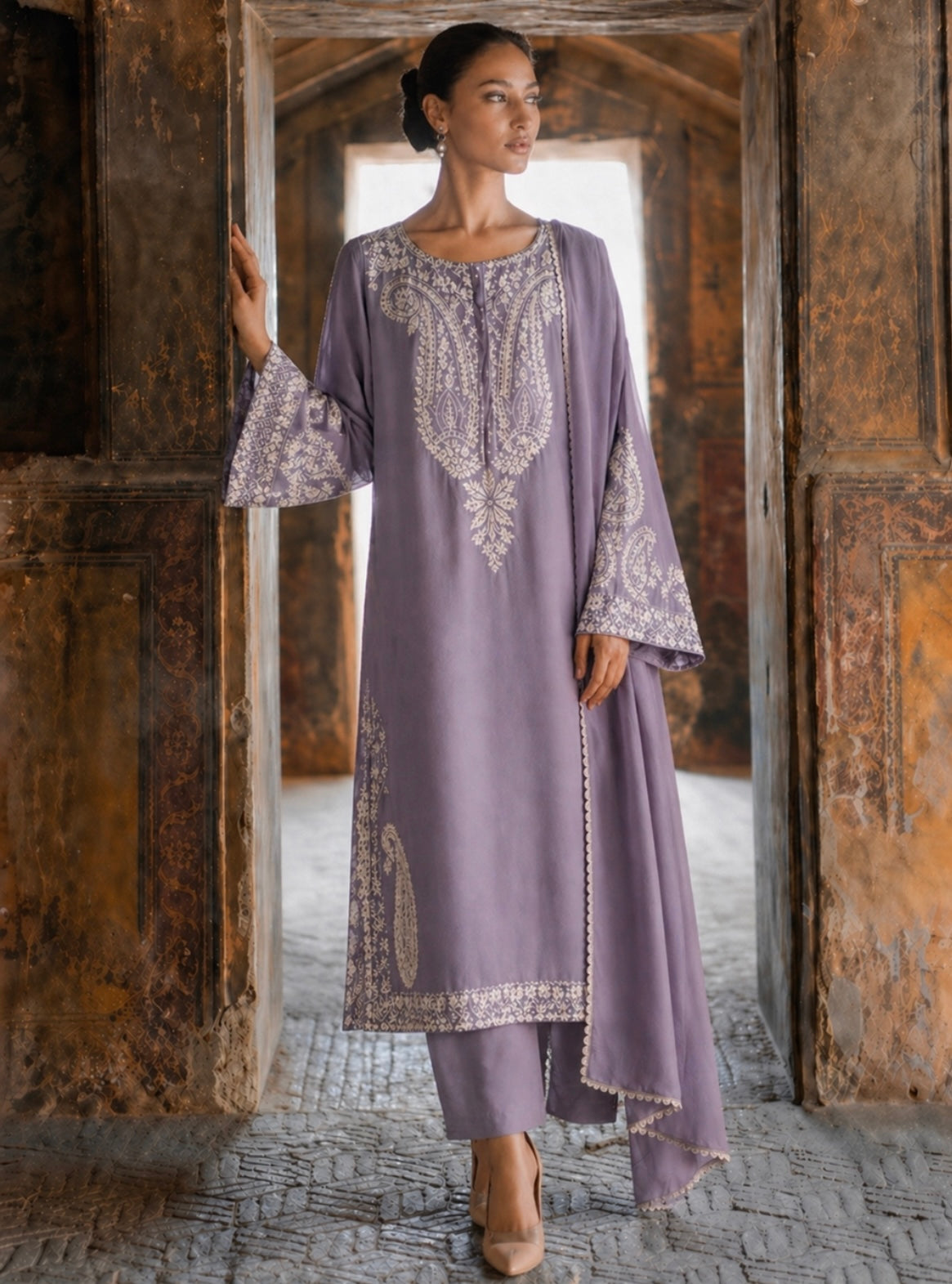 Lilac Embroidered 3-Piece Suit Set