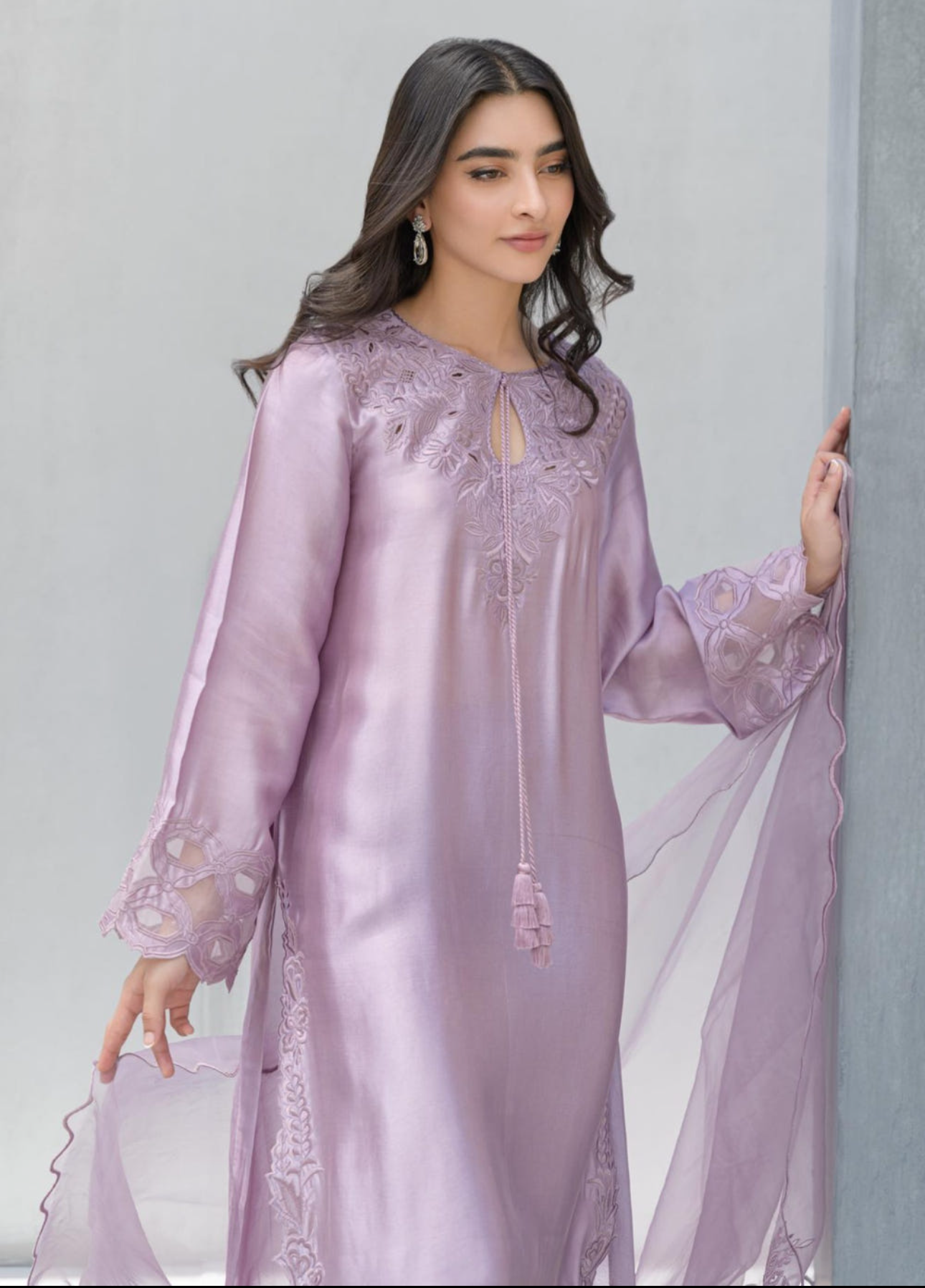 Lilac Era – Embroidered 3-Piece Shamooz Silk Suit