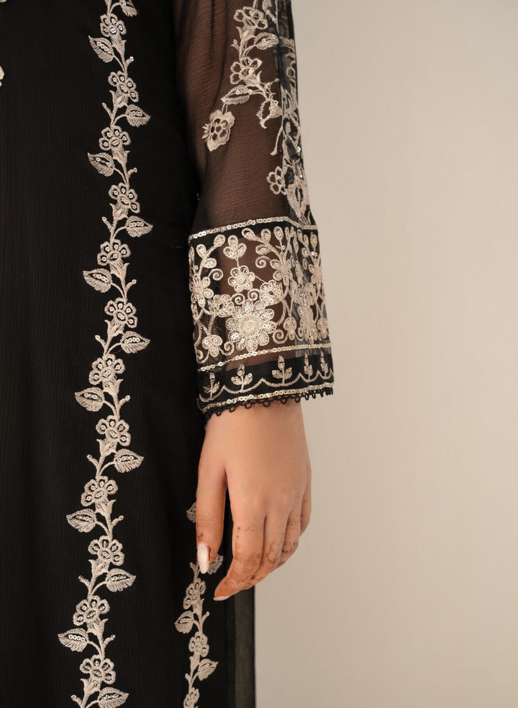 Black Luxury Embroidered Chiffon 3-Piece Suit