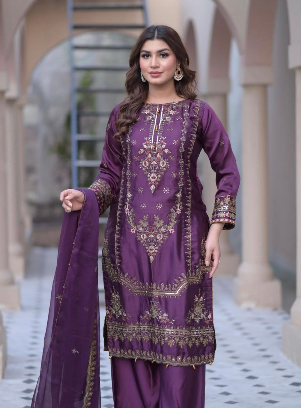 Celestia Plum Silken Kurta Set – Elegance Redefined