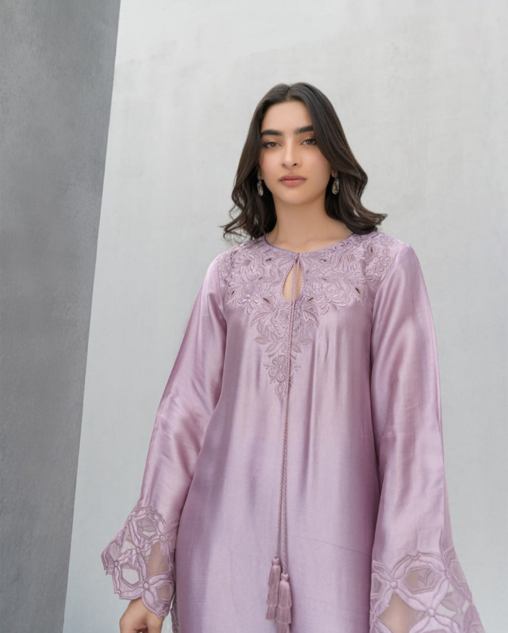 Lilac Era – Embroidered 3-Piece Shamooz Silk Suit