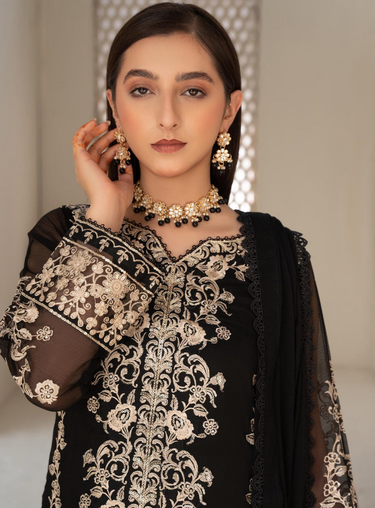 Black Luxury Embroidered Chiffon 3-Piece Suit