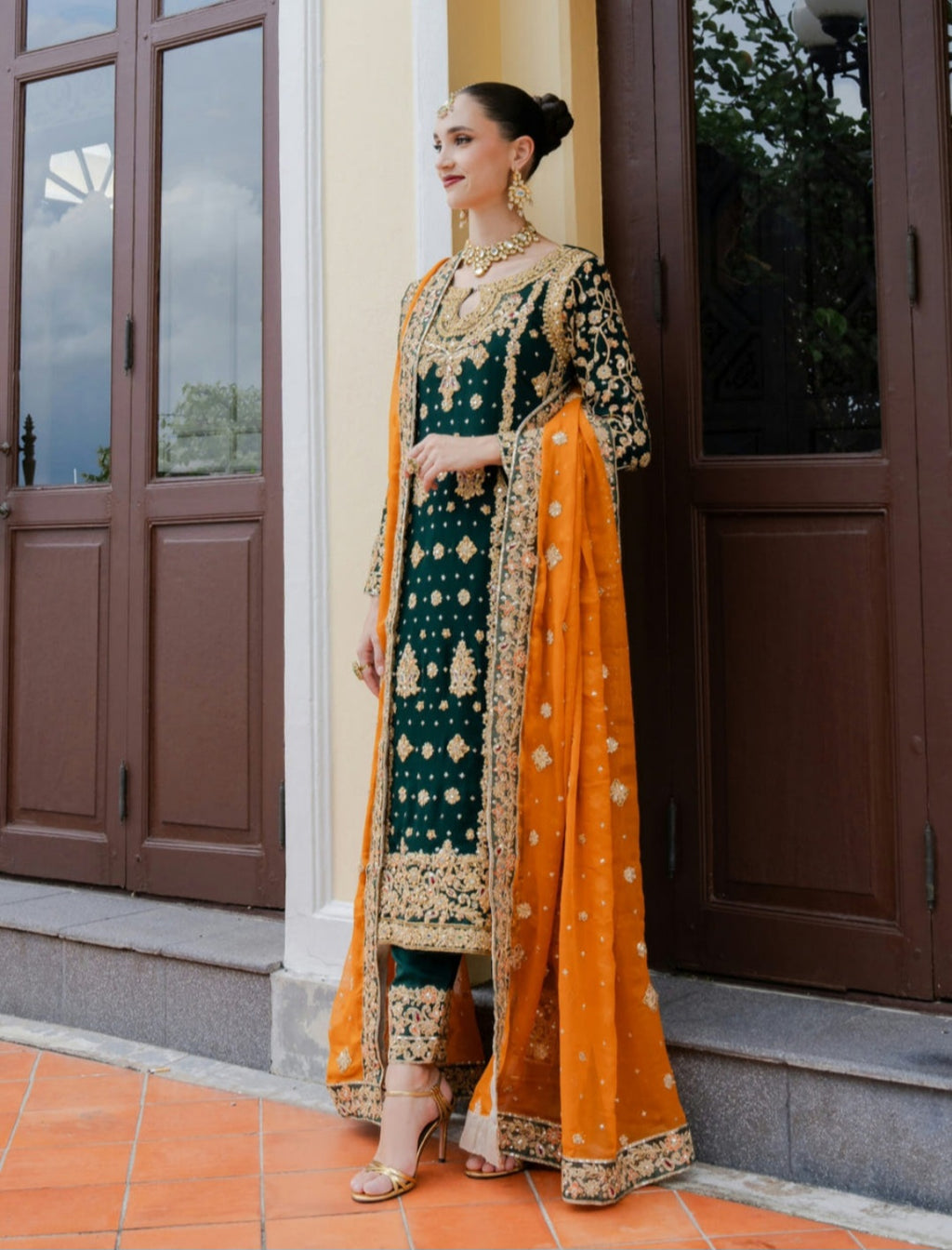 Bottle Green Embroidered Kurta Set with Chiffon Dupatta